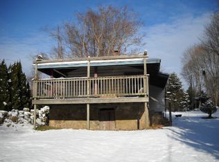 105 Moodus Leesville Rd, Moodus, CT 06469