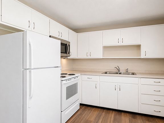 4th image of 1085 N Nayon Dr E #6-F