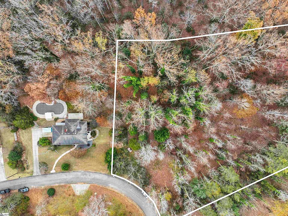 2nd image of 0 Hathaway Cir