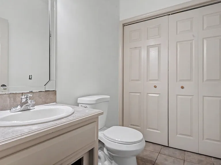 121 Hillside Dr — Photo 20