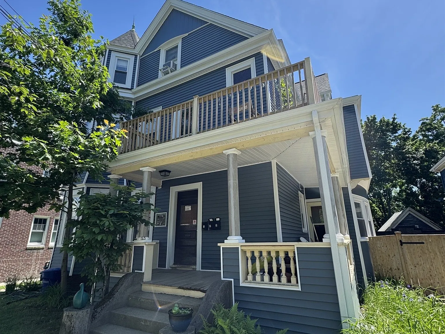 47 Kidder Ave — Photo 1