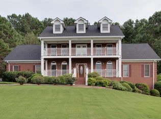 922 Plymouth Dr, Jonesboro, GA 30236