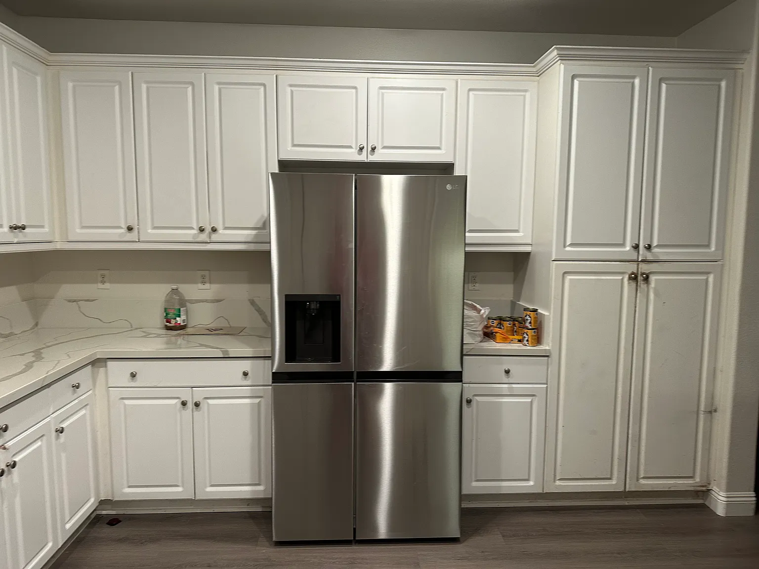 3 bed, 1.5 bath, 2484 sqft, $1,695 — Photo 2