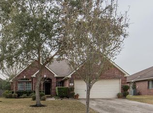 405 Cedar Branch Dr, League City, TX 77573