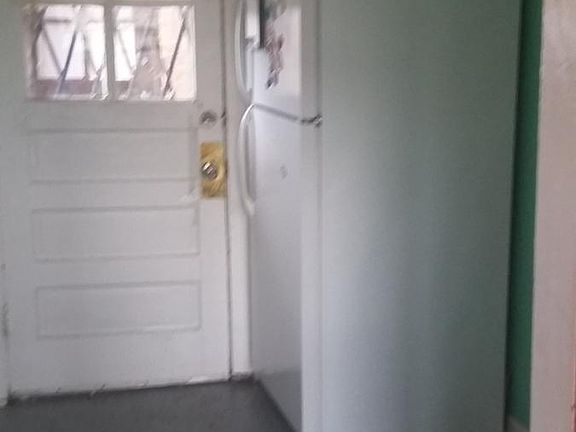 5th image of 8211 S Ellis Ave APT 3W