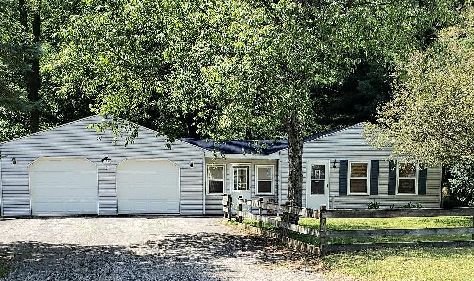 1st image of 51285 Helmen Ave