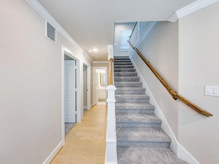 11913 Briarwood Hill Way — Photo 13