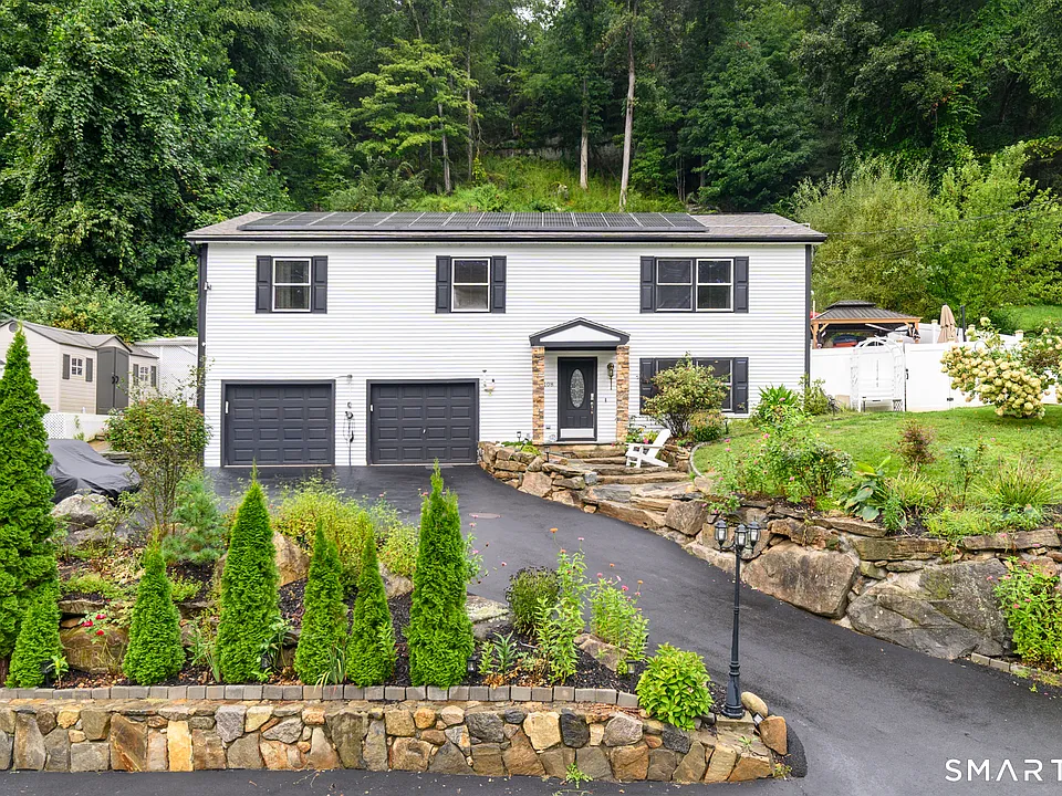 108 Perry Dr