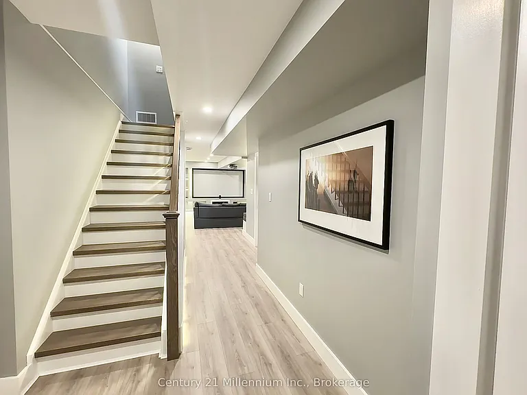 142 Red Pine St — Photo 32