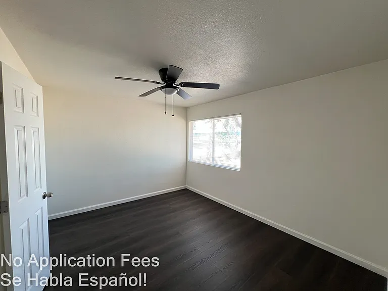 7480 Lankershim Ave — Photo 17