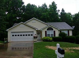 3009 Horseshoe Bnd, Gainesville, GA 30507