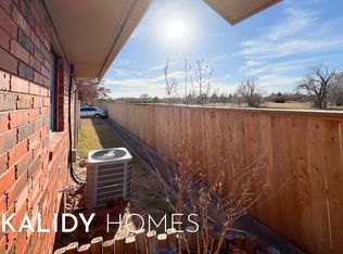 1225 Sequoyah Pl APT E, Edmond, OK 73003