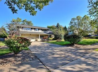 24705 Meldon Blvd, Beachwood, OH