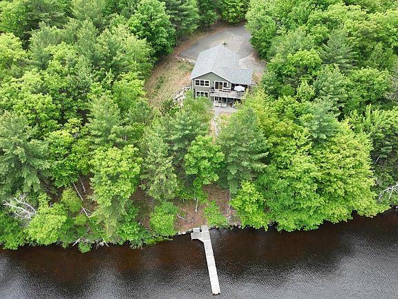 3rd image of 8472 Green Bass Rd