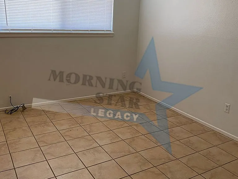 Wyoming Apts — Photo 7