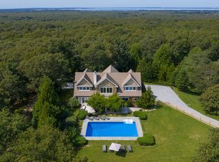 85 Edge Of Woods Rd, Southampton, NY 11968