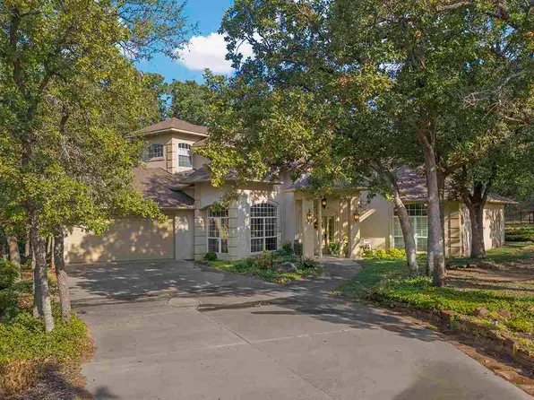 2601 Lyndsey Ct, Stillwater, OK 74074