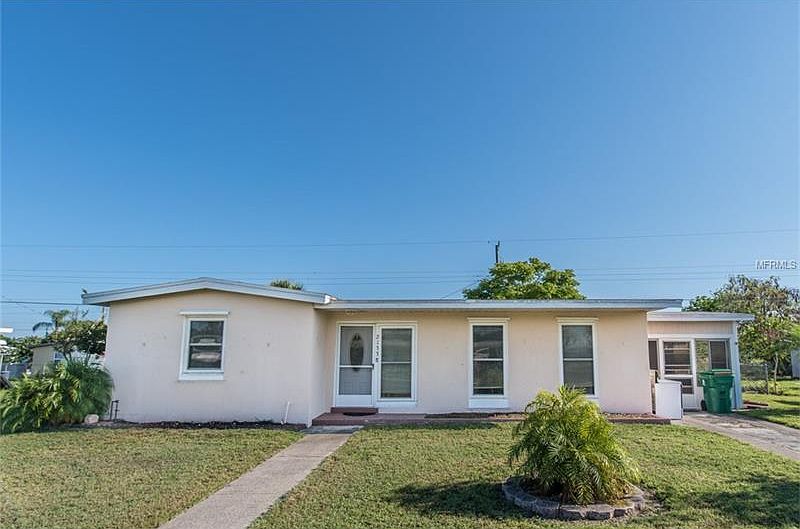 1st image of 21338 Glendale Ave