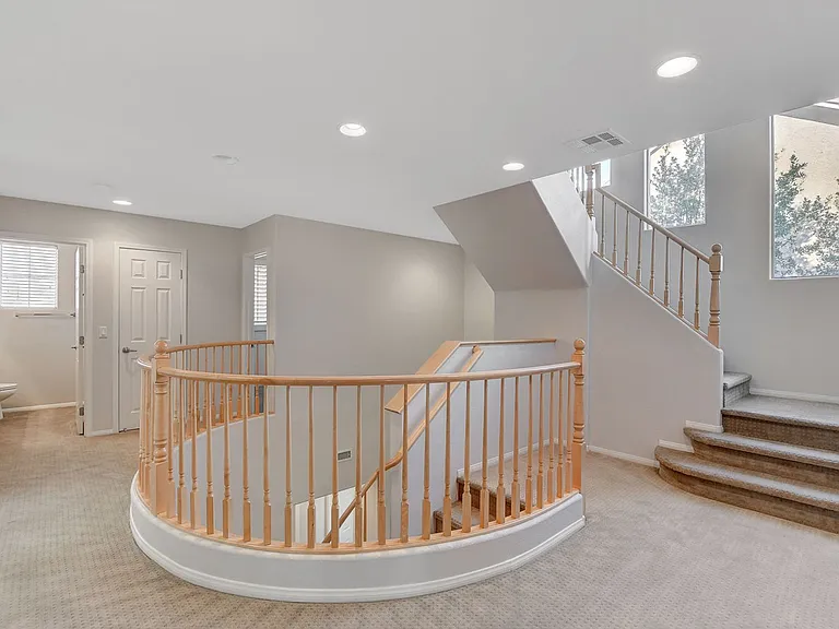 1289 Corista Dr — Photo 17