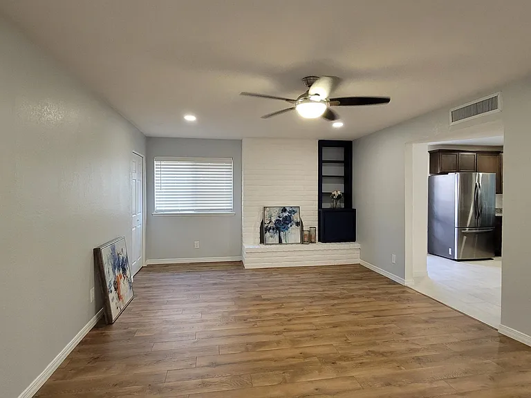 9820 Eloice Rd — Photo 3