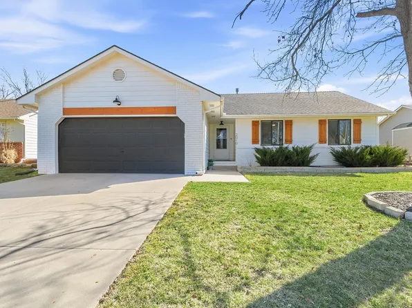 2010 N Woodchuck St, Wichita, KS 67212