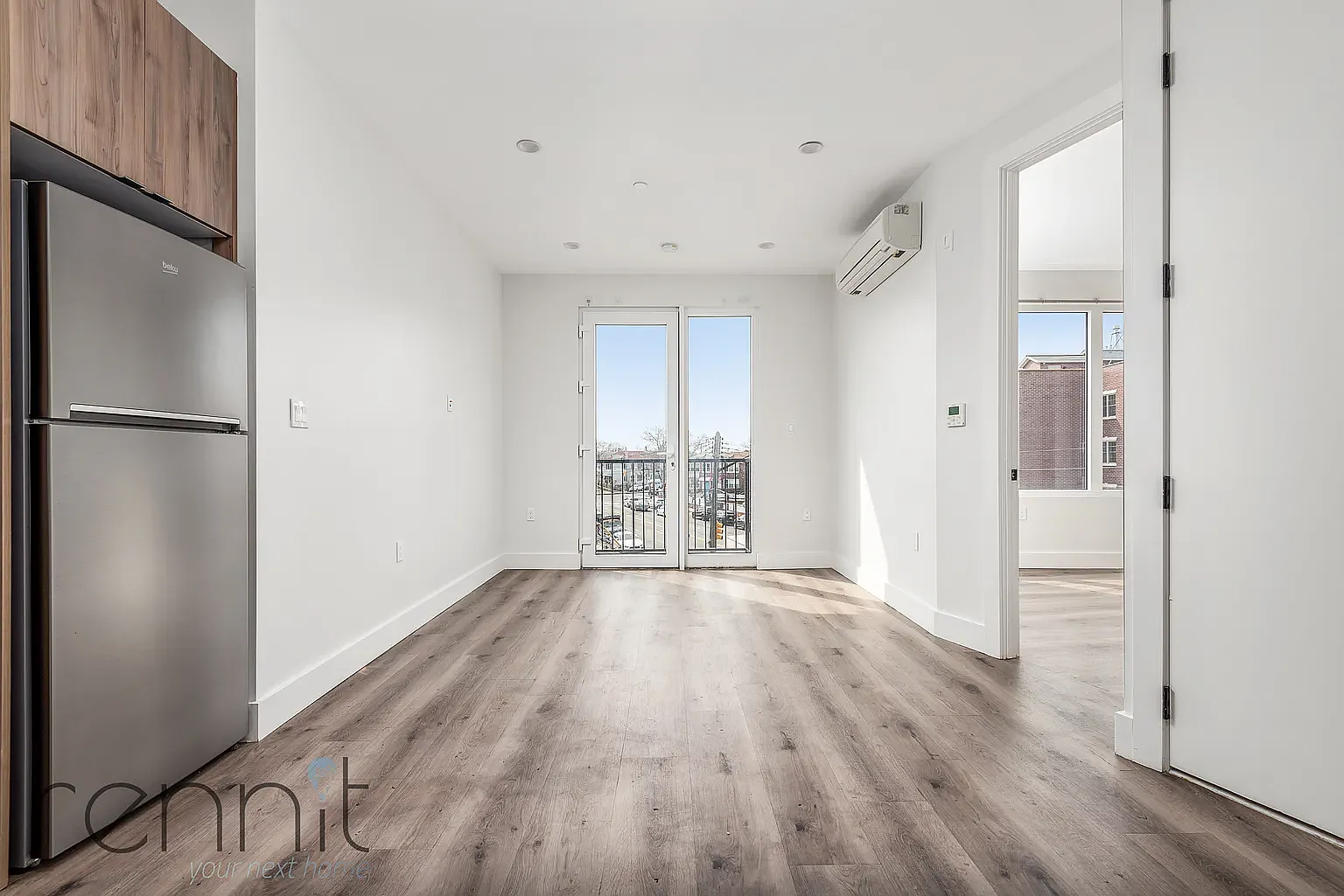 125 Kings Hwy — Photo 4