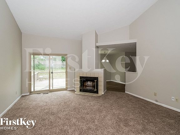 5th image of 1782 Park North Ln
