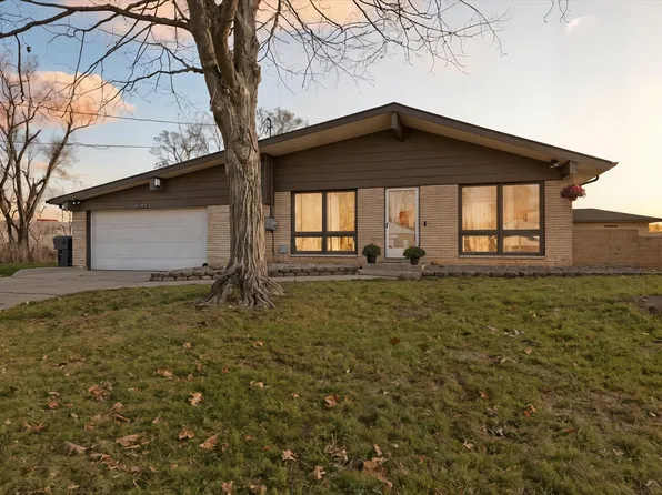 7325 Quail St, Portage, MI 49024