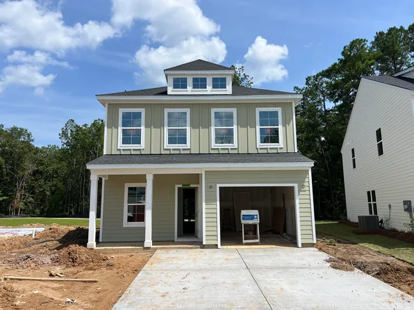 245 Central Creek Dr, Goose Creek, SC 29445