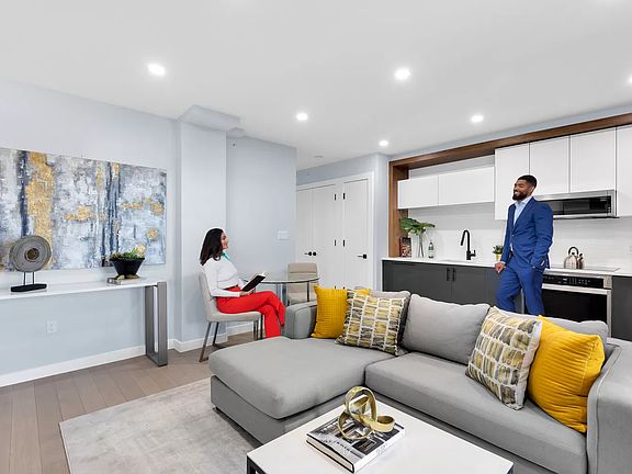 2nd image of 1206 Putnam Ave #2C