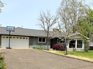 426 Page Rd, Winchester, OR 97495