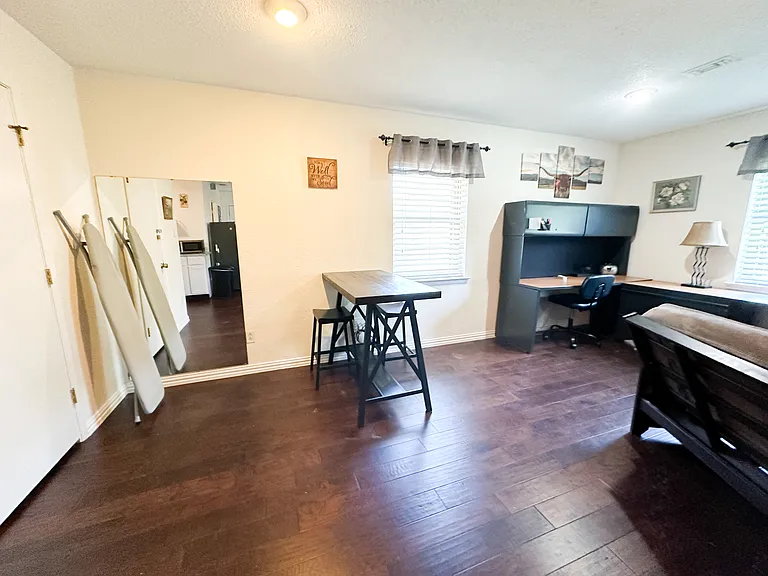 3000 Keller Hicks Rd #2 — Photo 21