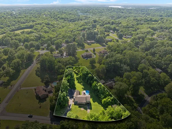 519 Glen Echo Dr, Old Hickory, TN 37138