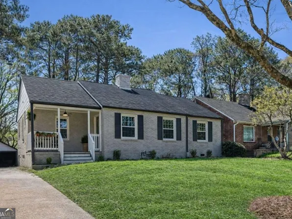 490 Lynnhaven Dr SW, Atlanta, GA 30310