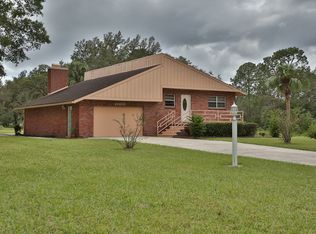 28850 Lindenhurst Dr, Zephyrhills, FL 33544