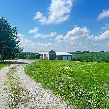 5th image of 5292 SW Highway 169