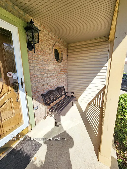 4 bed, 2.5 bath, 2214 sqft, $2,750 — Photo 2