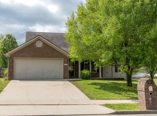 200 Ridge Crest Dr, Nicholasville, KY 40356