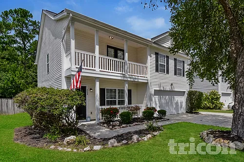 164 Pacific Ave Photo 1