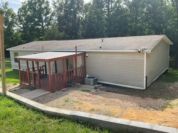 210 Allen Mill Ave, Holladay, TN 38320