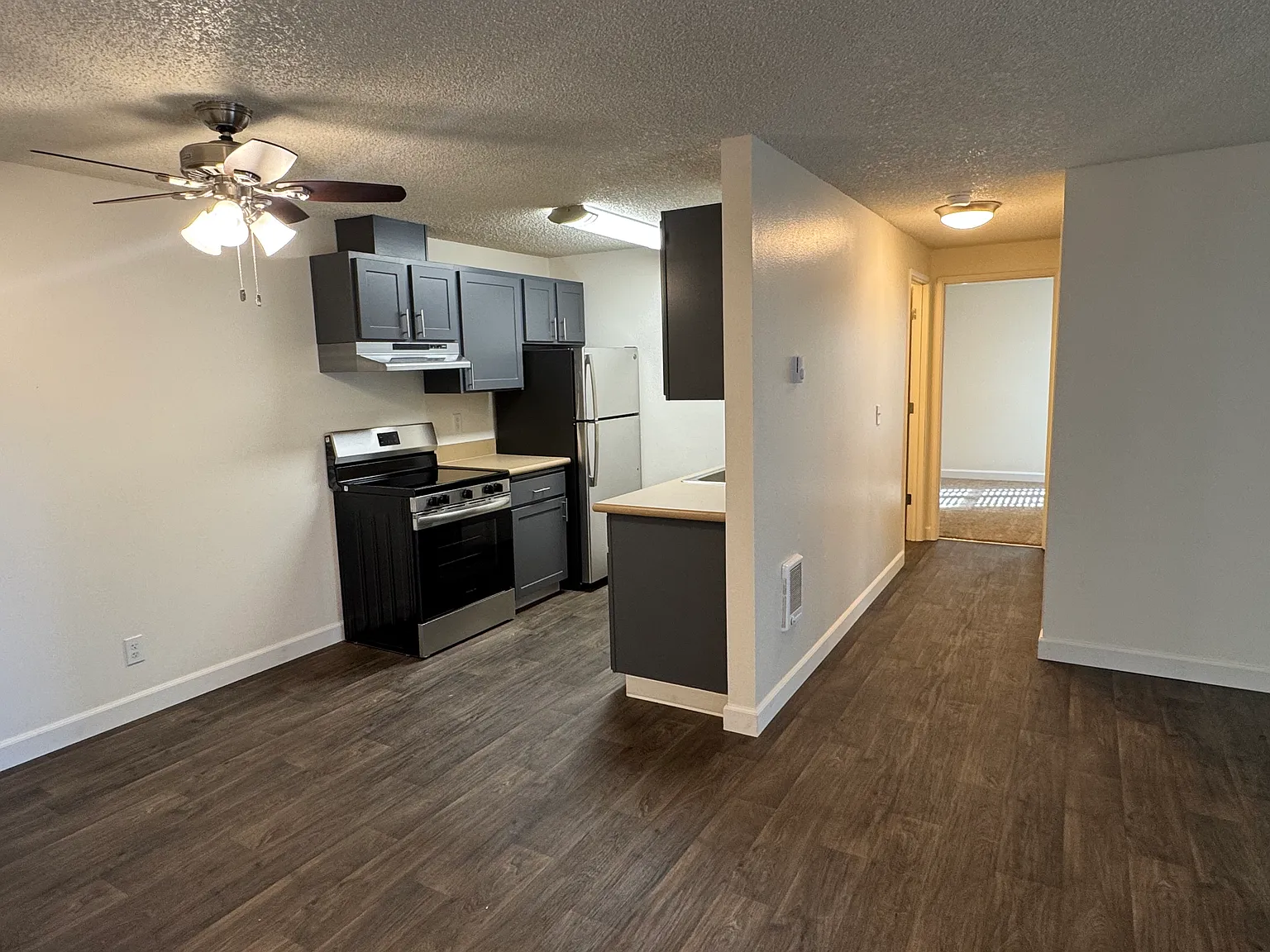 Meridian Village — Photo 4