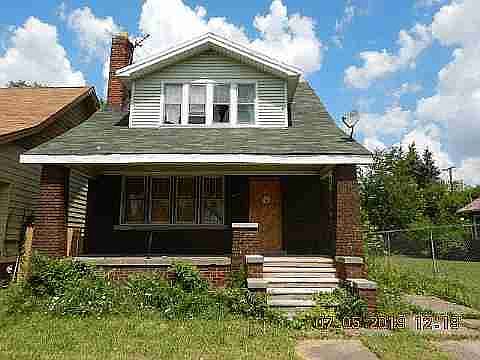 5556 S Martindale
