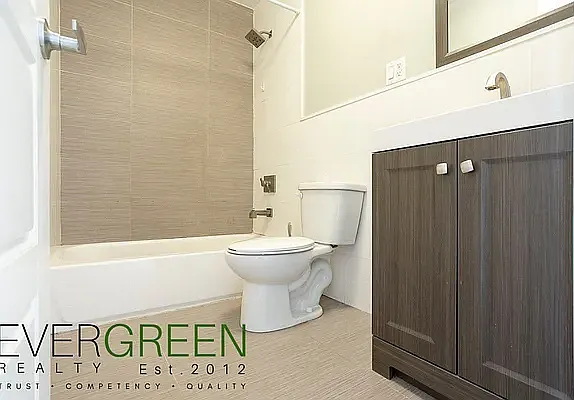 58A Vernon Ave #3R — Photo 10