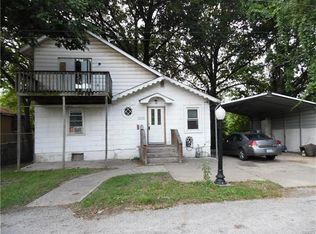 3220 Oakwood Ave, Alton, IL 62002