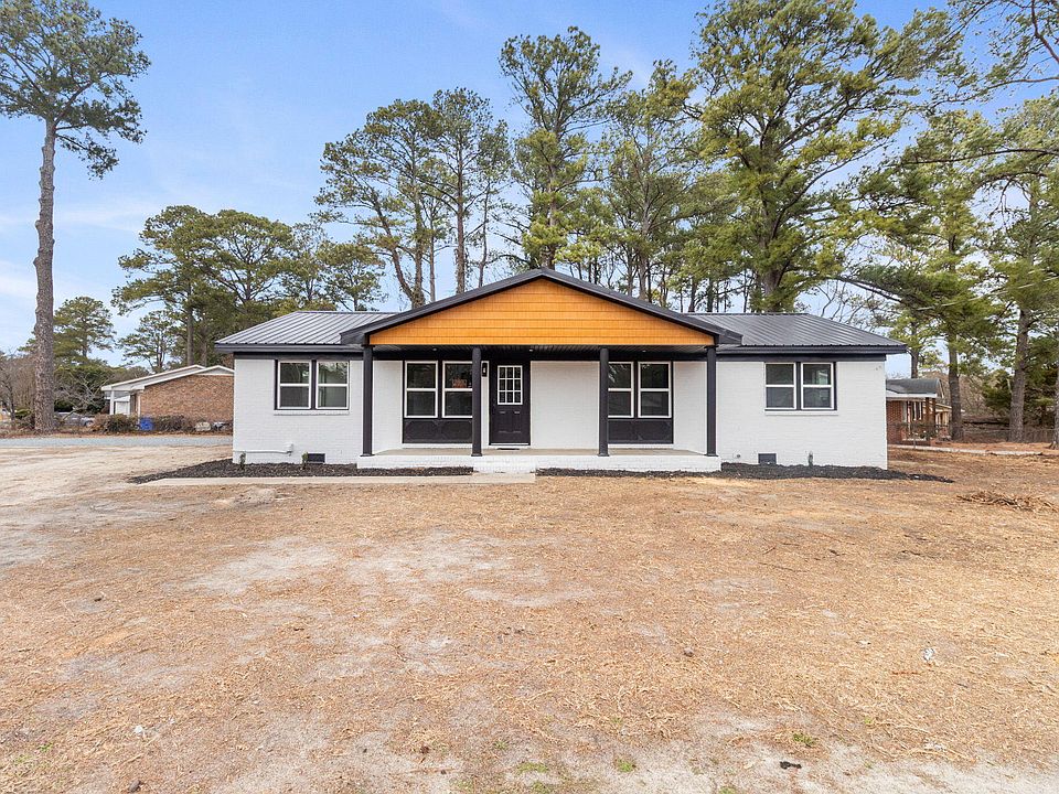 1st image of 804 Lakecrest Dr