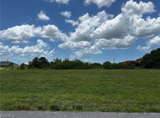 2024 NW 9th Ave, Cape Coral, FL 33993