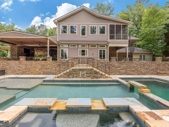 695 Boat Club Rd, Hamilton, GA 31811