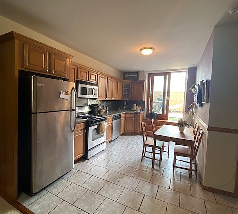 2nd image of 67 Woodhull St APT 2L
