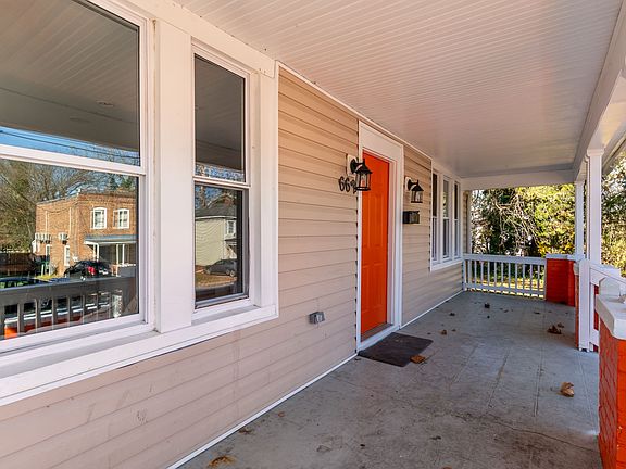3rd image of 662 Pegram St