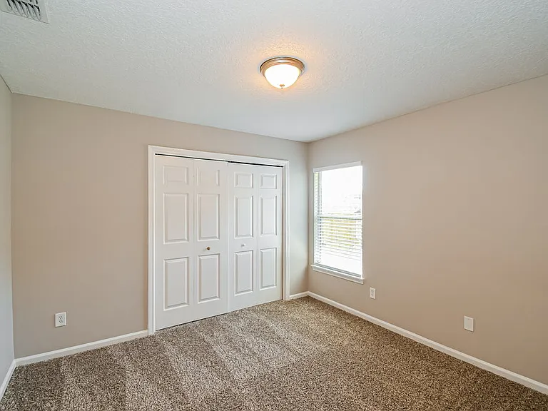 9225 Hawks Run Ln — Photo 13